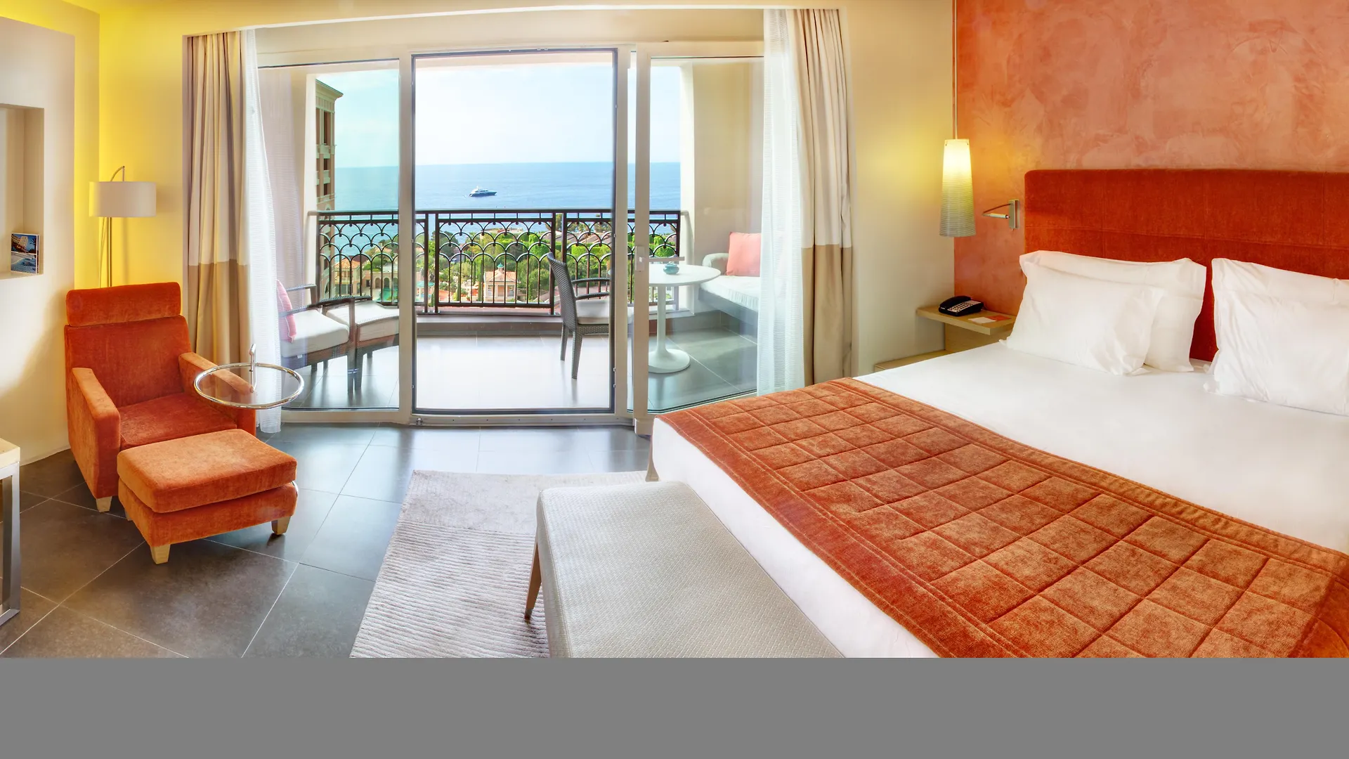 Monte-Carlo Bay Hotel & Resort