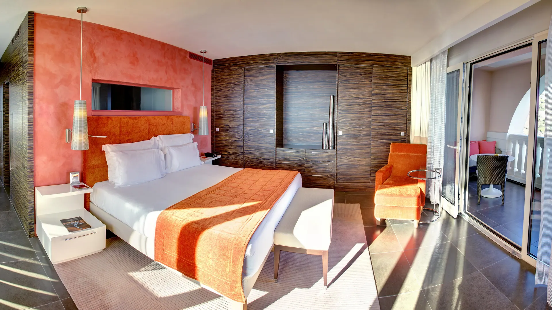 Monte-Carlo Bay Hotel & Resort