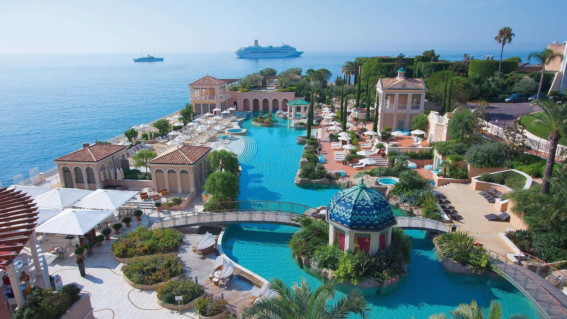 Monte-Carlo Bay Hotel & Resort