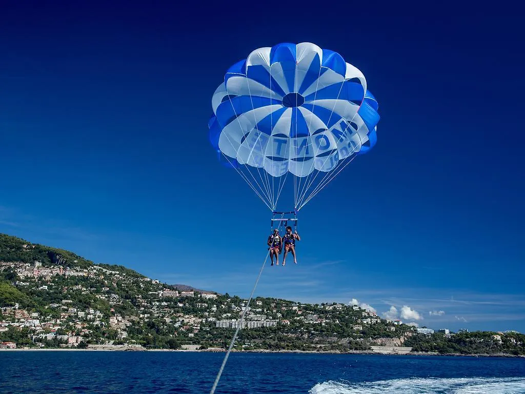 Monte-Carlo Bay Hotel & Resort