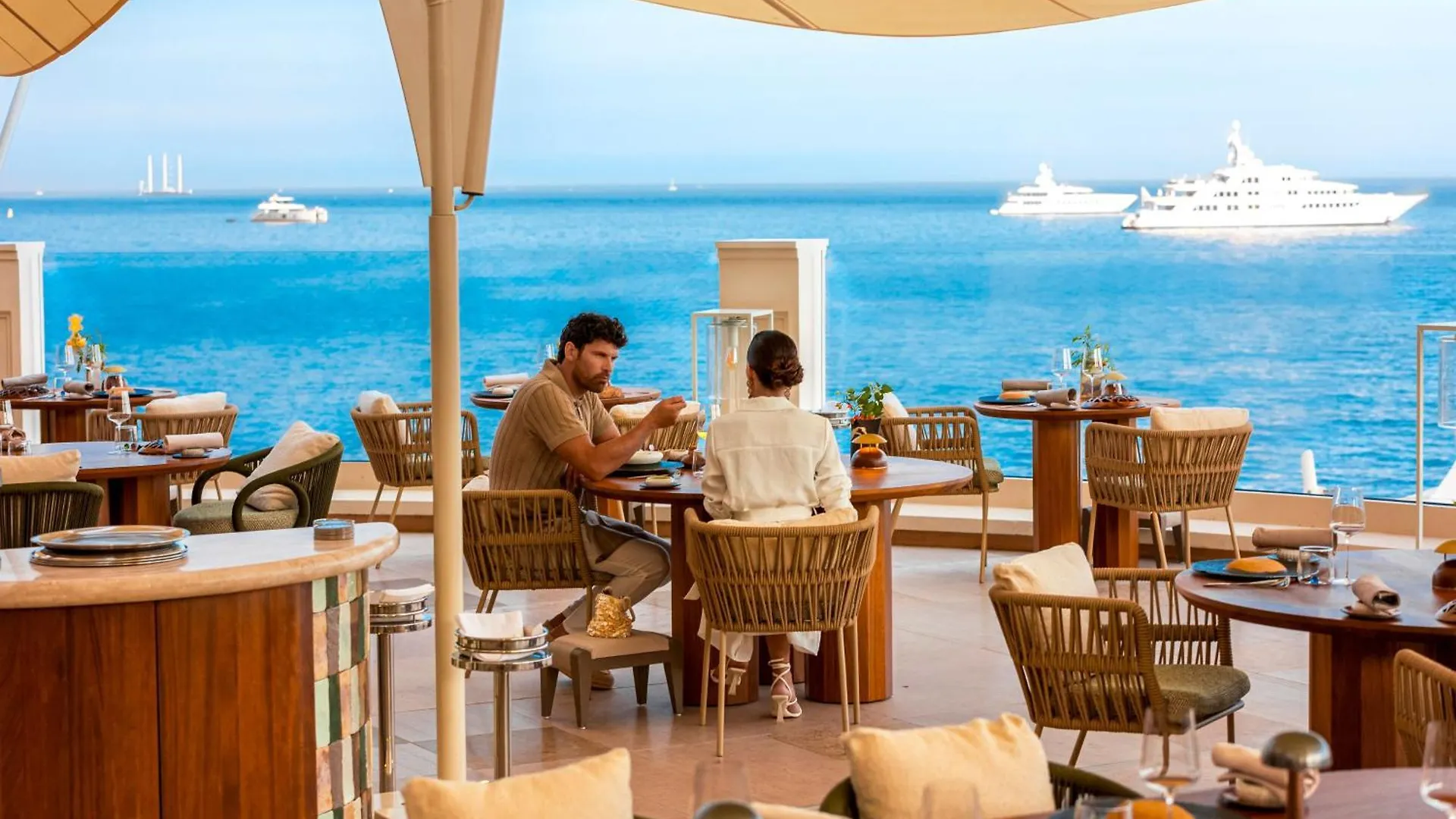 Monte-Carlo Bay Hotel & Resort